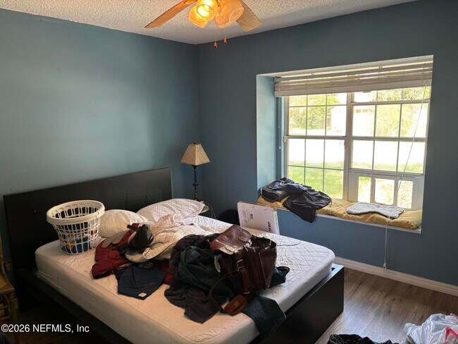 Building Photo - 7750 Manassas Ct E
