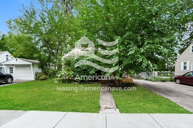 Building Photo - 2626 Bonner St