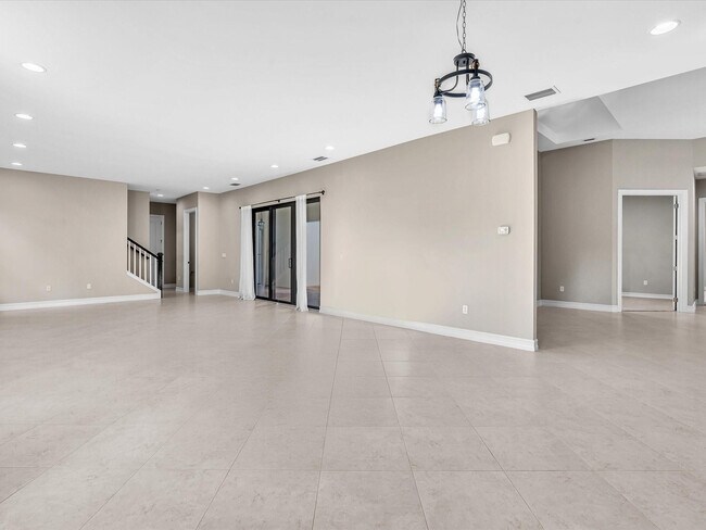Building Photo - 10630 SW 55th St