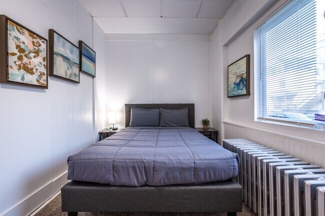 Building Photo - 519 N Euclid Ave