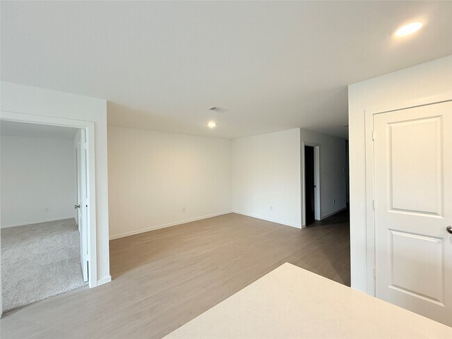 Building Photo - 29035 Great Flatland Trl