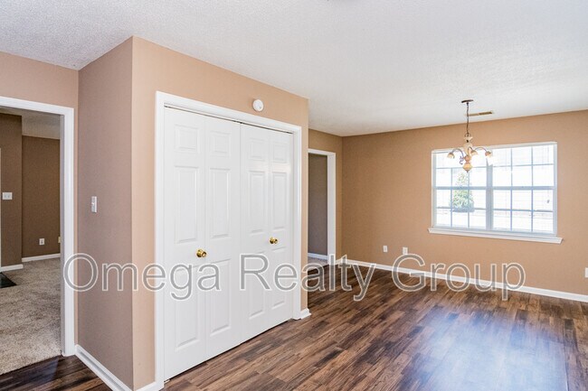 Building Photo - 2038 Plantation Pkwy