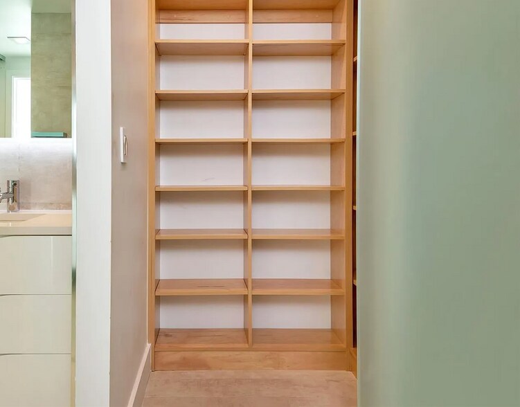 Building Photo - 1040 Biscayne Blvd