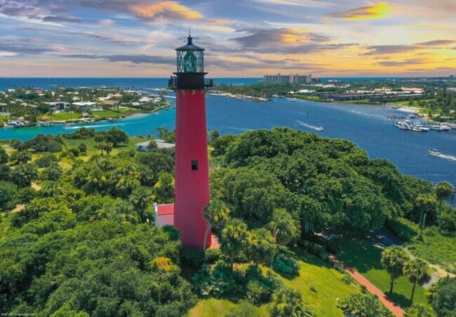 Building Photo - 208 Sims Creek Dr