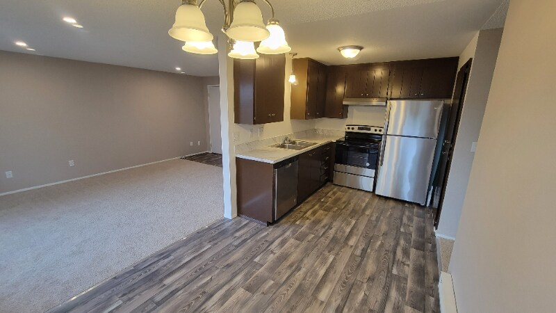 Building Photo - 4332 S Junett St