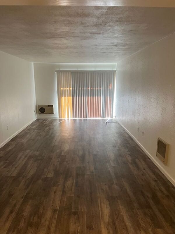 Building Photo - 1000 MacArthuur Blvd