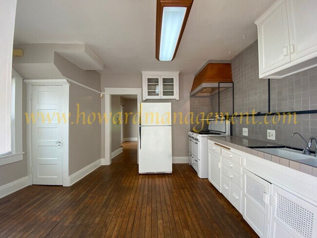 Building Photo - 00133CL