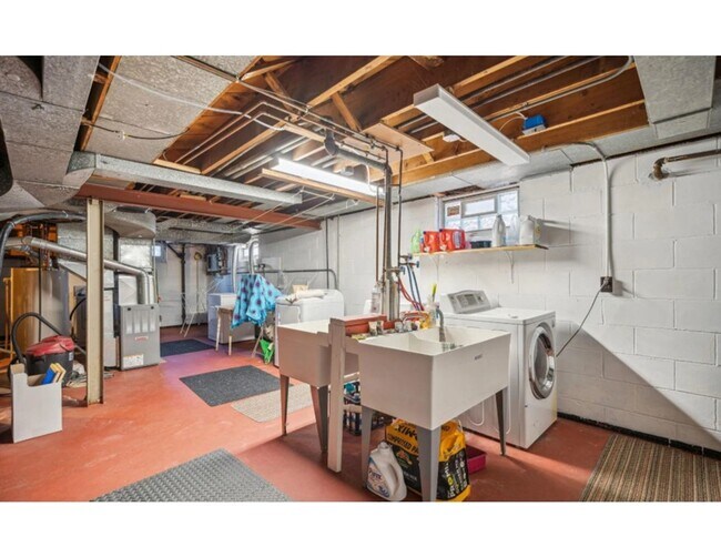 Building Photo - 1725 Randolph Ave
