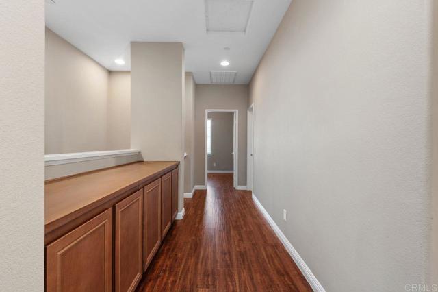 Building Photo - 6170 Mystra