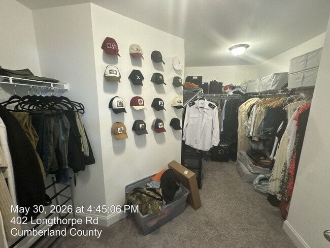 Building Photo - 402 Longthorpe Rd