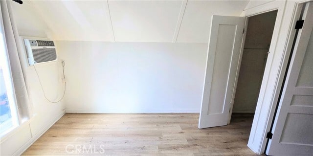 Building Photo - 5747 Jefferson Ave