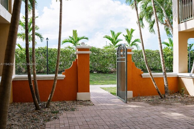 Building Photo - 6670 NW 114th Ave