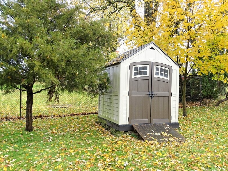 Building Photo - 160 Mechanic St