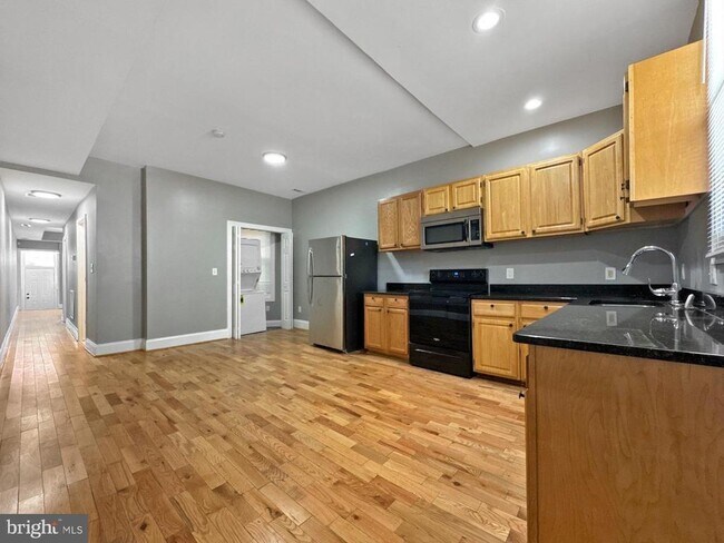 Building Photo - 2265 Reisterstown Rd