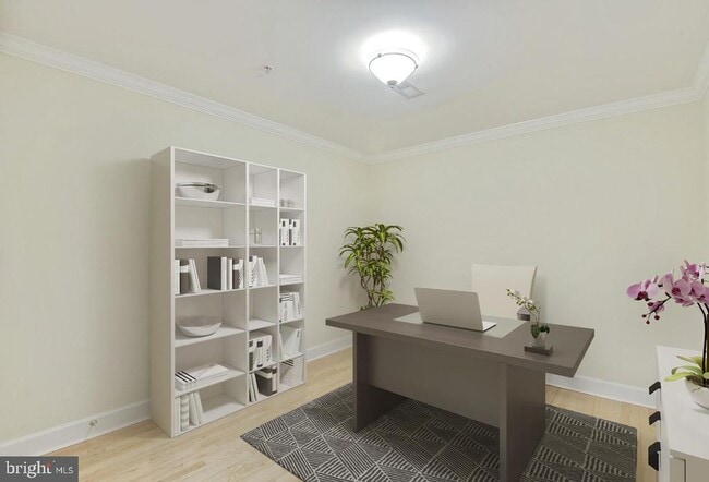 Building Photo - 502 W Broad St