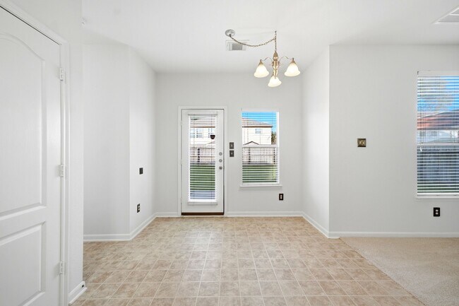Building Photo - 3830 Misty Falls Ln