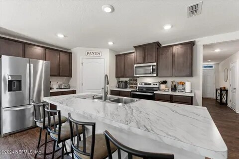 Building Photo - 6260 Bucking Bronco Dr