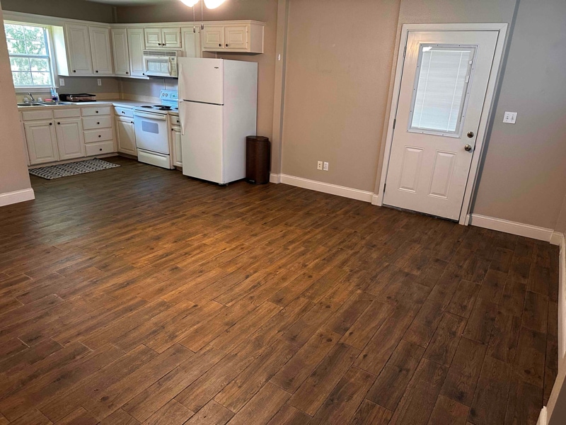 Building Photo - 11773 County Rd 140