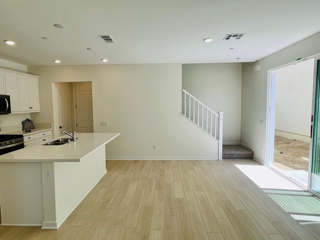 Building Photo - 27057 Trail View Ln.