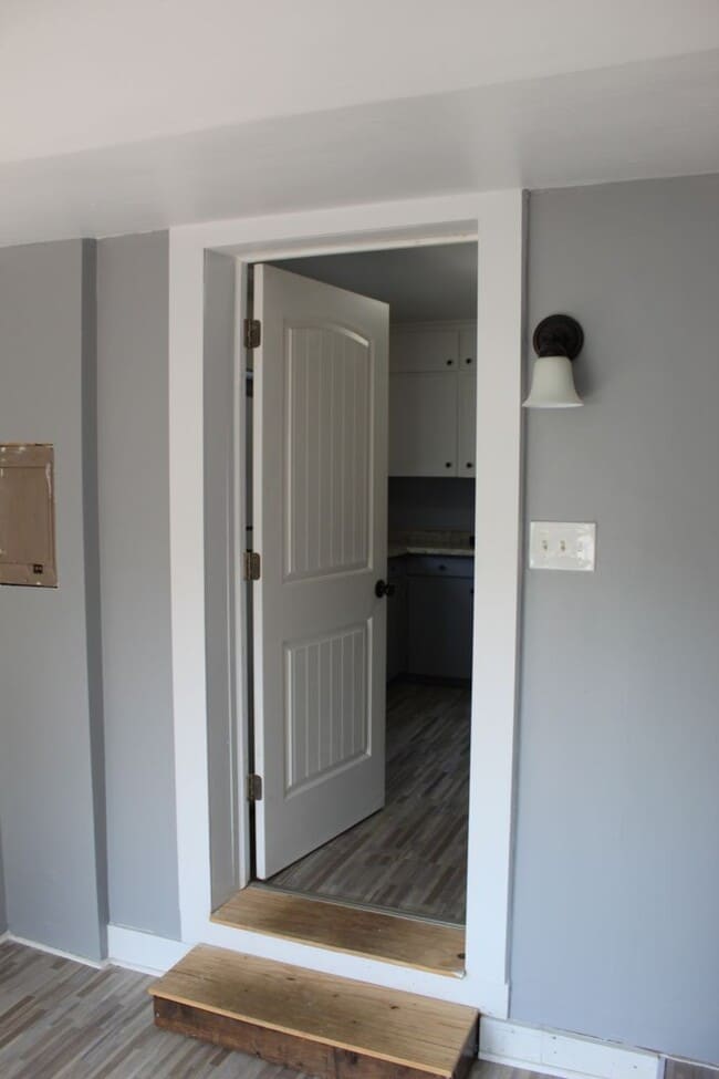 Building Photo - Available Now! Swartz Creek Schools!