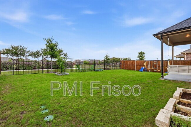 Building Photo - 817 Adelyn St