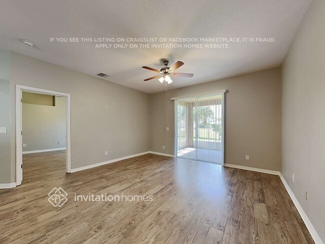 Building Photo - 3892 Manitoba Way