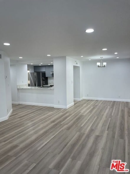 Building Photo - 600 W 9th St