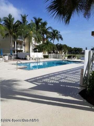 Building Photo - 650 Is Clb Ct