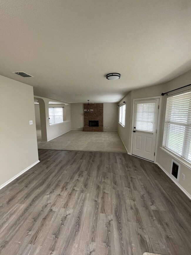 Building Photo - 4219 Whitney Green Dr