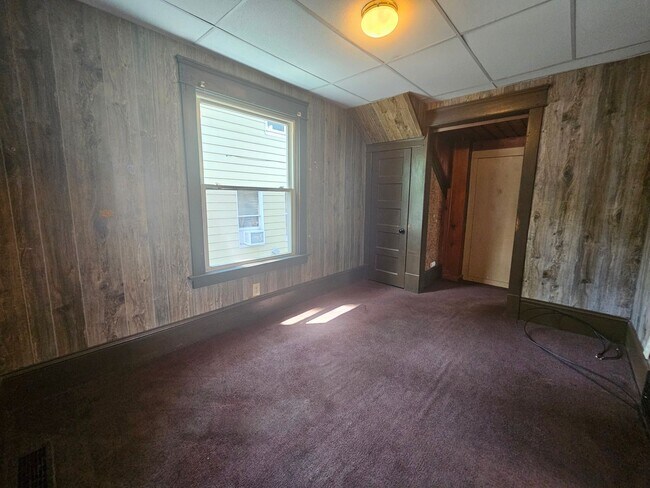 Building Photo - 449 S Prospect St