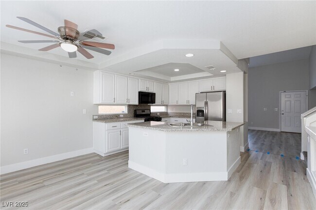 Building Photo - 8733 Autumn Valley Ave