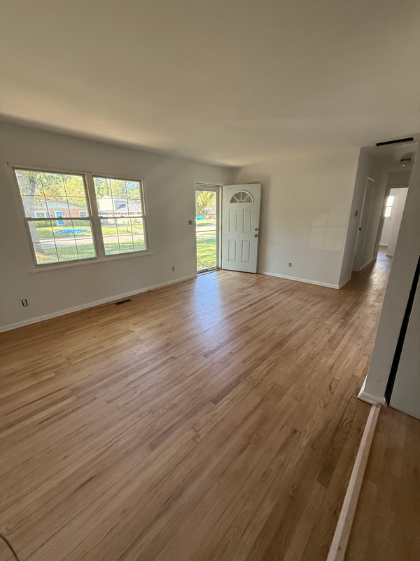 Building Photo - 215 Gardendale Dr