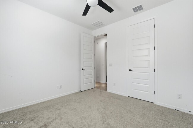 Building Photo - 4650 Gilbert Ln