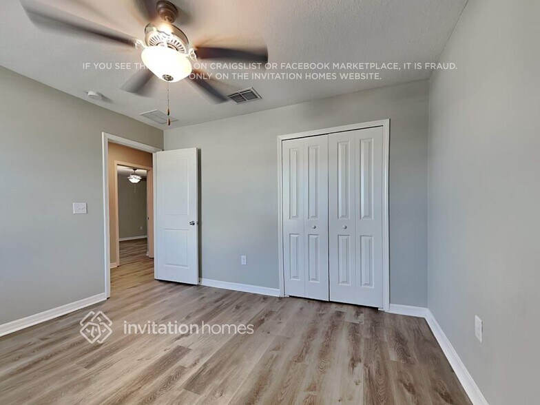 Building Photo - 11908 Miracle Mile Dr