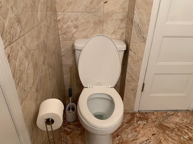 Building Photo - 2426 SE 17th St