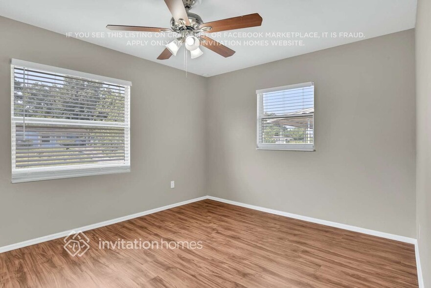 Building Photo - 3307 W South St