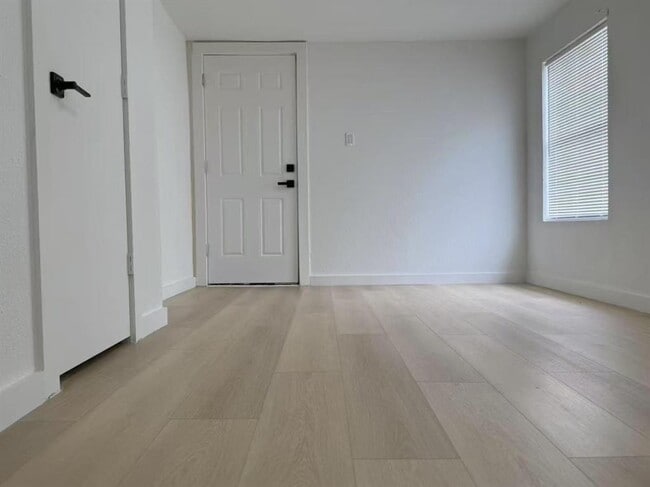 Building Photo - 4118 Omeara Dr