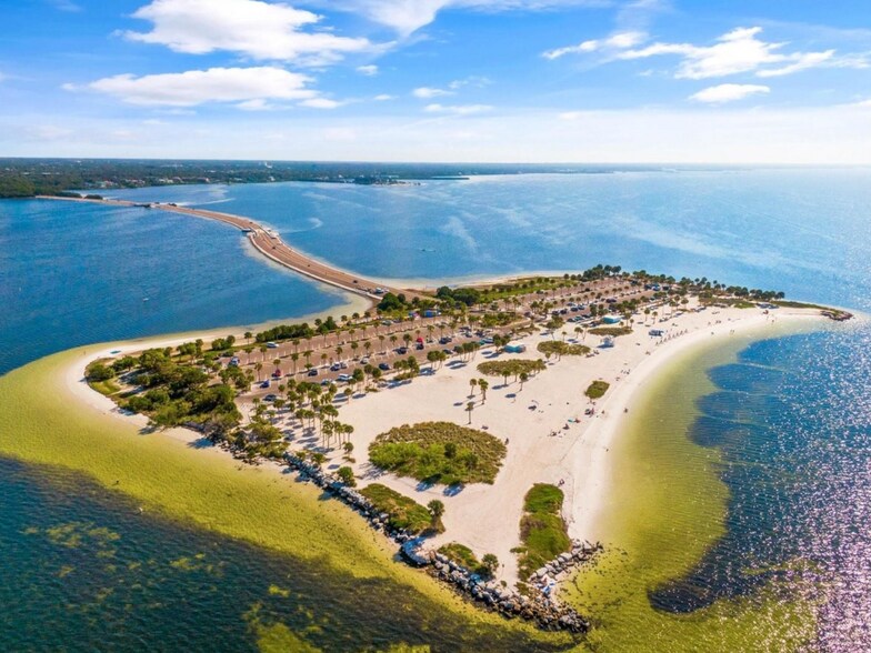 Howard Park Beach - 1250 S Pinellas Ave