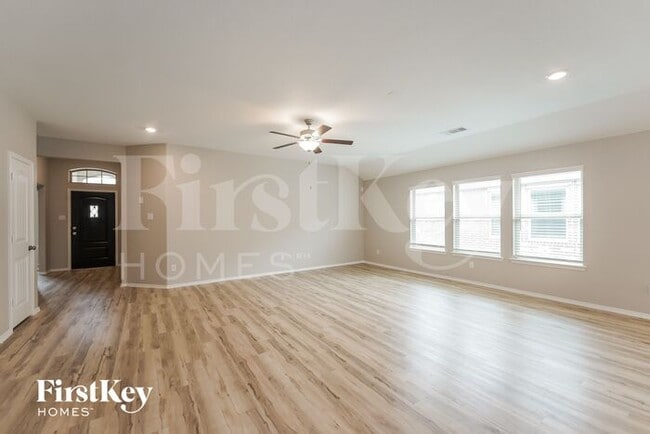 Building Photo - 3211 Calla Lily Trl