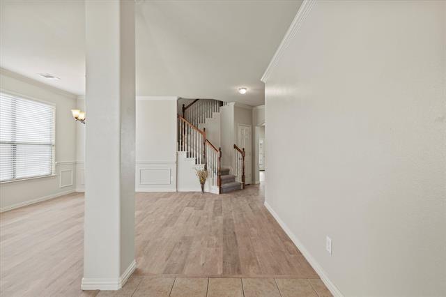 Building Photo - 1006 White Porch Ave