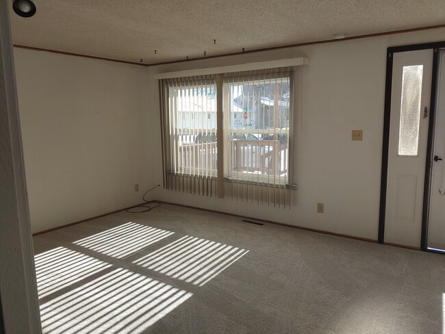 Living Room - 308 Turner Avenue