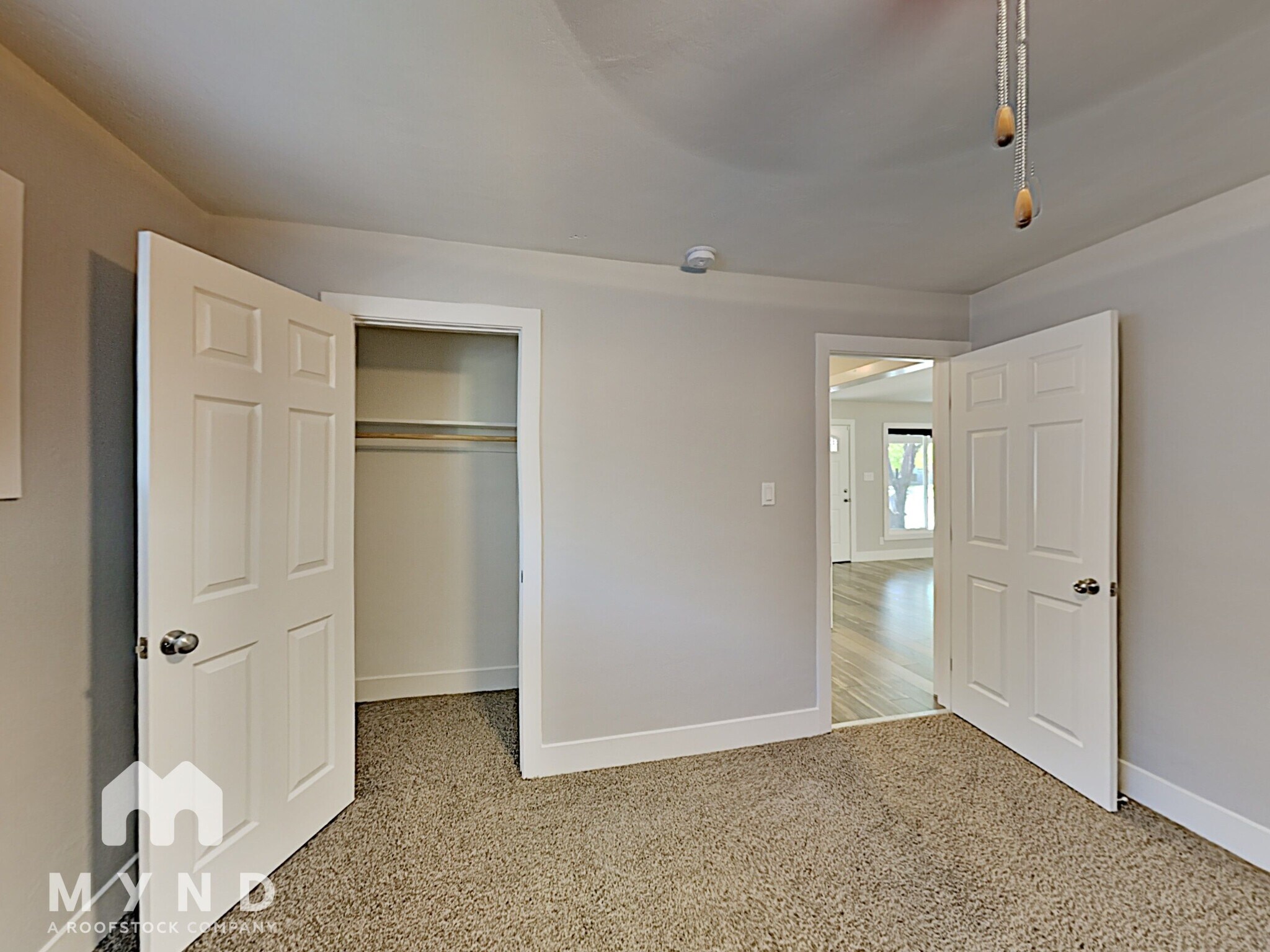 Building Photo - 2428 Drayton Dr