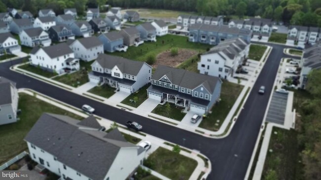 Building Photo - 604 Longleaf Dr
