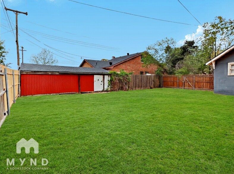 Building Photo - 2217 36th St