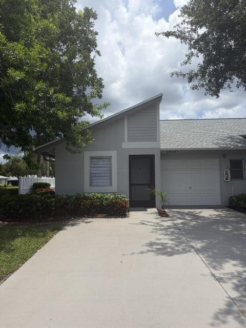 Building Photo - 8934 Sunnywood Pl