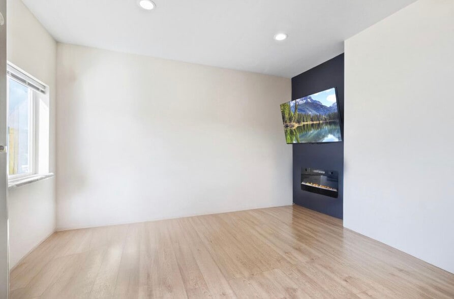 Building Photo - 1528 Wilford Ave