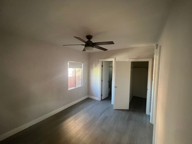 Building Photo - 1917 New Jersey St