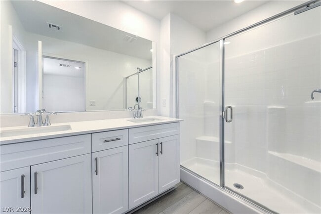 Building Photo - 772 Fallen Phoenix St