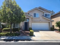 Building Photo - Rare rental in Sycamore Crossing!