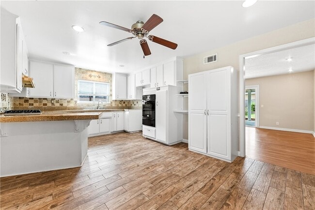 Building Photo - 17239 Santa Suzanne St